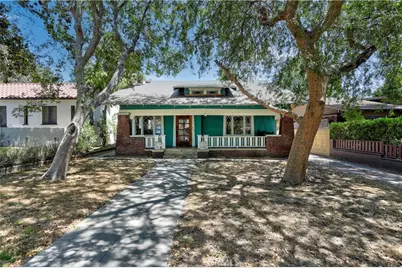 892 N Chester Avenue, Pasadena, CA 91104 - Photo 1