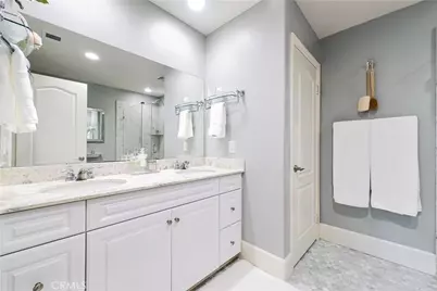 7026 Village, Eastvale, CA 92880 - Photo 32