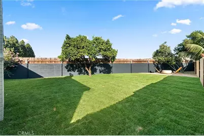 2101 N Hathaway, Santa Ana, CA 92705 - Photo 34