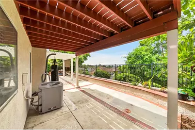 16027 Crestline, La Mirada, CA 90638 - Photo 28