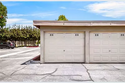 15902 Alta Vista Drive #H, La Mirada, CA 90638 - Photo 26