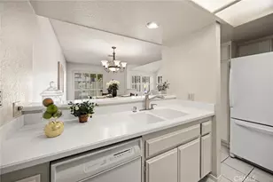 9001 Buckles St, Downey, CA 90241 - Photo 12