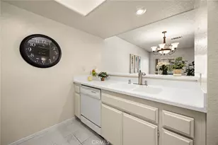 9001 Buckles St, Downey, CA 90241 - Photo 10