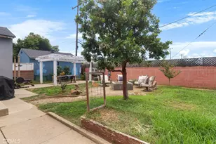 2738 Greenmeadow Rd, Lakewood, CA 90712 - Photo 20