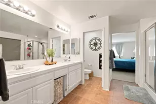 23682 Saratoga Springs, Murrieta, CA 92562 - Photo 28