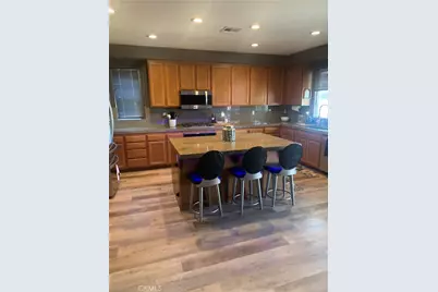 23682 Saratoga Springs, Murrieta, CA 92562 - Photo 4