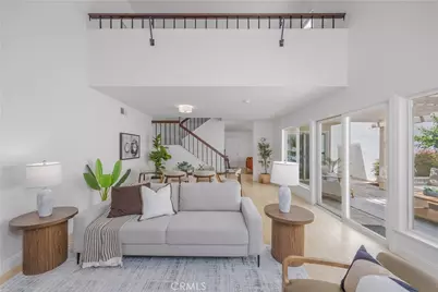 2 Keel Court, Long Beach, CA 90803 - Photo 6