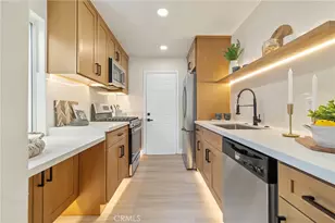 311 E Cummings Ln, Long Beach, CA 90805 - Photo 14