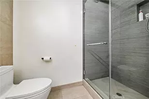 1111 S Grand Ave, Los Angeles, CA 90015 - Photo 24