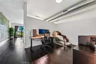 1111 S Grand Ave, Los Angeles, CA 90015 - Photo 30