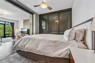 1111 S Grand Ave, Los Angeles, CA 90015 - Photo 20