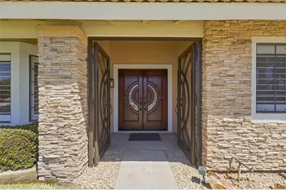 1090 W Huff Street, Rialto, CA 92376 - Photo 4