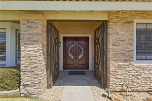 1090 W Huff St, Rialto, CA 92376 - Photo 4