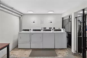 635 Elm Ave, Long Beach, CA 90802 - Photo 8