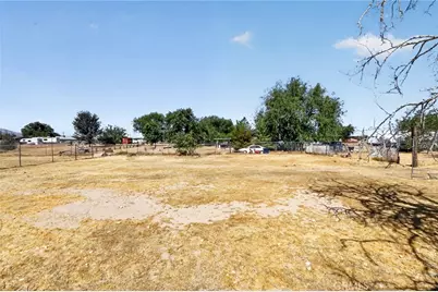 10142 E Avenue R14, Littlerock, CA 93543 - Photo 34
