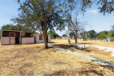10142 E Avenue R14, Littlerock, CA 93543 - Photo 18