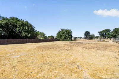 10142 E Avenue R14, Littlerock, CA 93543 - Photo 28