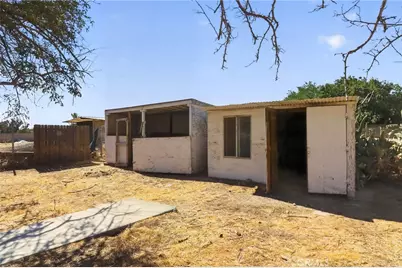 10142 E Avenue R14, Littlerock, CA 93543 - Photo 32