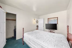 10400 Mary Ave, Los Angeles, CA 90002 - Photo 28