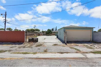 10400 Mary Avenue, Los Angeles, CA 90002 - Photo 38