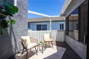 119 2nd St, Seal Beach, CA 90740 - Photo 12