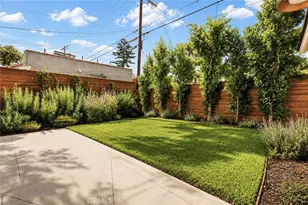 584 N Plymouth, Los Angeles, CA 90004 - Photo 30