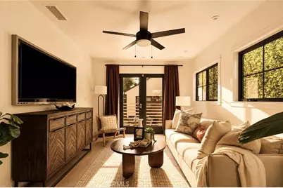 584 N Plymouth, Los Angeles, CA 90004 - Photo 18