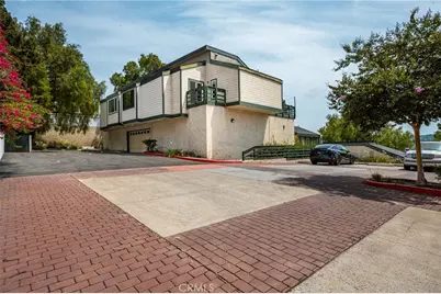 2041 Orchard Drive #17, Placentia, CA 92870 - Photo 2