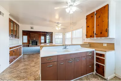 13570 Meyer Road, Whittier, CA 90605 - Photo 12