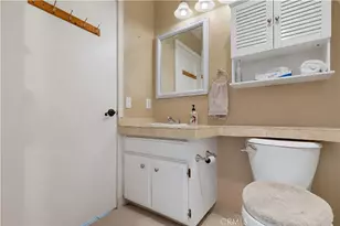 12750 Centralia, Lakewood, CA 90715 - Photo 34