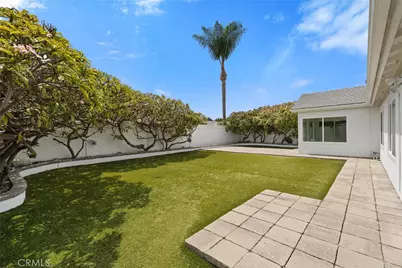 941 Jasmine Circle, Costa Mesa, CA 92626 - Photo 32