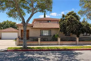 1042 W McFadden Ave, Santa Ana, CA 92707 - Photo 4