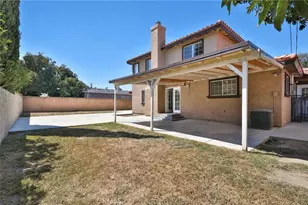 1042 W McFadden Ave, Santa Ana, CA 92707 - Photo 8