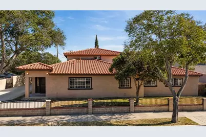 1042 W McFadden Avenue, Santa Ana, CA 92707 - Photo 2
