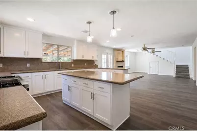 1042 W McFadden Avenue, Santa Ana, CA 92707 - Photo 12