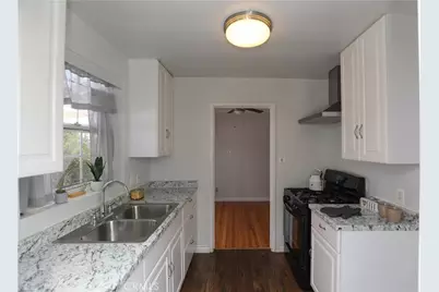 910 W Heather, La Habra, CA 90631 - Photo 4