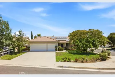 24501 Corte Rojelio, Murrieta, CA 92562 - Photo 2