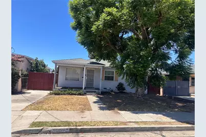 1727 N Neptune, Los Angeles, CA 90744 - Photo 2