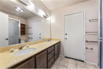 8824 Sari Avenue, Northridge, CA 91343 - Photo 34