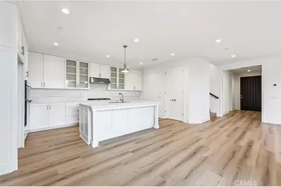 134 Toretta, Irvine, CA 92602 - Photo 8