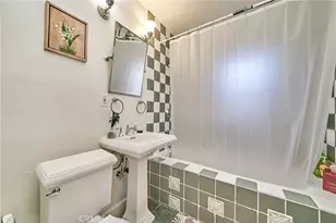 2420 Maine, Long Beach, CA 90806 - Photo 26
