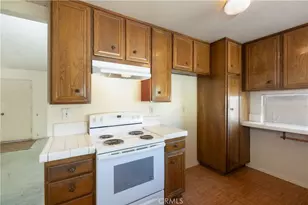 8005 Woodglen, La Palma, CA 90623 - Photo 10