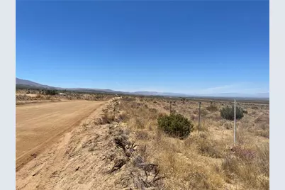 0 Vac Fort Tejon Drt Vic, Llano, CA 93544 - Photo 4