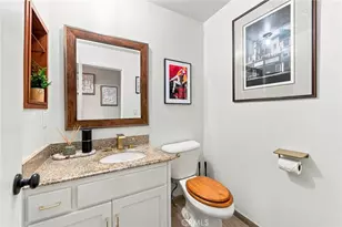 6926 Kester Ave, Los Angeles, CA 91405 - Photo 16