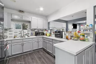 322 W School St, Compton, CA 90220 - Photo 8