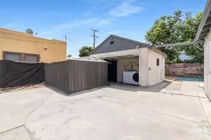 322 W School St, Compton, CA 90220 - Photo 24