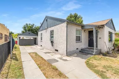 322 W School, Compton, CA 90220 - Photo 2