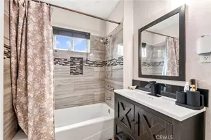 12122 207th, Lakewood, CA 90715 - Photo 2