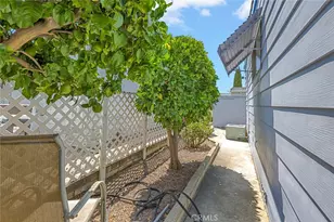 1001 W Lambert, La Habra, CA 90631 - Photo 22