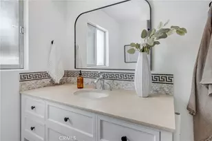 801 E 1st St, Long Beach, CA 90802 - Photo 4